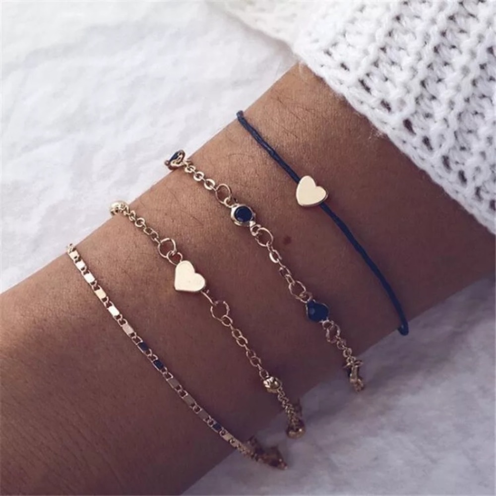 ⚜️𝟯𝟬%𝗢𝗙𝗙 𝗯𝘂𝗻𝗱𝗹𝗲𝘀 𝟯+⚜️ NEW 4 Layered Black Heart Anklets Set - Picture 9 of 12